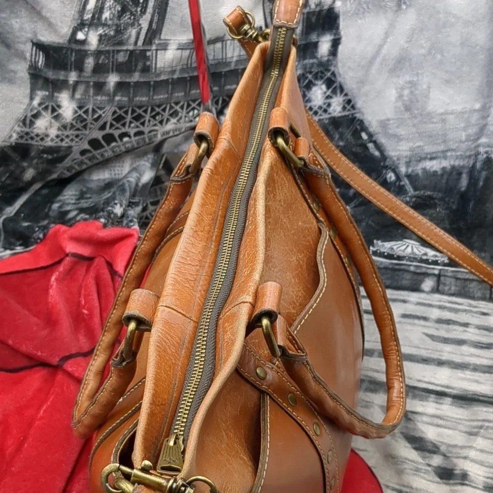 Carducci pocket Tote